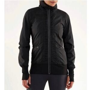 Lululemon Run Back On Track Jacket Black Womens Size 4 Full Zip Pockets Sport